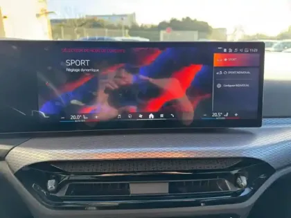 Photo 15 BMW Serie 3 Série 3 Touring 320dA xDrive 190ch M Sport