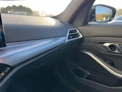 Photo 10 BMW Serie 3 Série 3 Touring 320dA xDrive 190ch M Sport