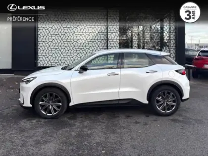 Photo 2 Lexus Lbx  1.5 136ch Elegant 2WD