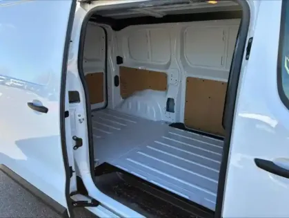 Photo 24 Peugeot Expert  Fg M 2.0 BlueHDi 180ch S&S EAT8