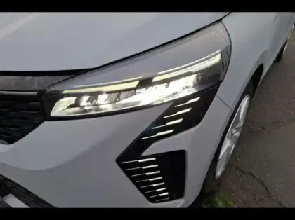 Photo 13 Renault Clio  1.5 Blue dCi 100ch Evolution