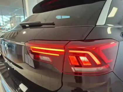 Photo 6 Volkswagen T-roc  2.0 TDI 150ch Style DSG7