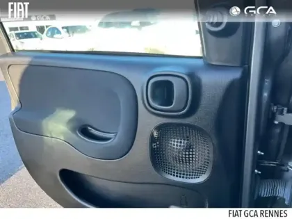 Photo 10 Fiat Panda  1.0 70ch BSG S&S City Cross Euro6D