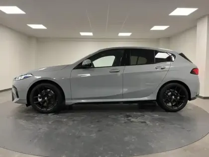 Photo 5 BMW Serie 1 Série 1 120A 170ch M Sport DKG7