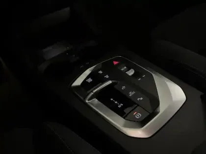 Photo 10 BMW Serie 1 Série 1 120A 170ch M Sport DKG7