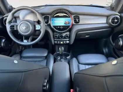 Photo 9 Mini Mini  Cooper SE 184ch Edition Resolute Essential BVA