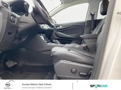 Photo 14 Opel Grandland  1.6 Turbo 225ch Hybride Elegance Business