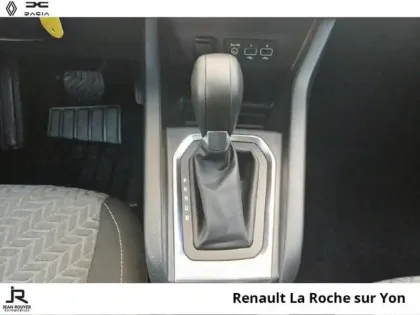 Photo 4 Renault Clio  1.6 E-Tech hybride 145ch Evolution
