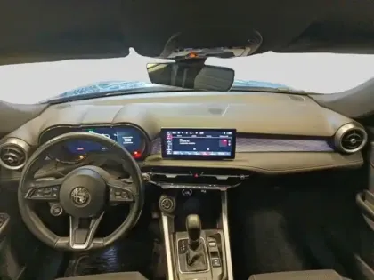 Photo 7 Alfa Romeo Tonale  1.5 Hybrid 160ch Ti TCT