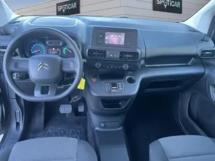 Photo 7 Citroën Berlingo  M Moteur Electrique 136ch (100 kW) PLUS Automatique