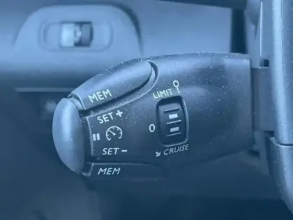 Photo 13 Citroën Berlingo  M Moteur Electrique 136ch (100 kW) PLUS Automatique