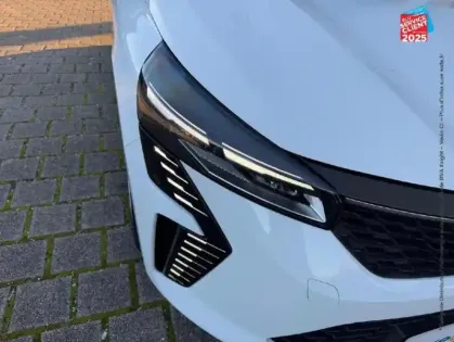 Photo 12 Renault Clio  1.0 TCe 90ch Evolution - 24 Camera