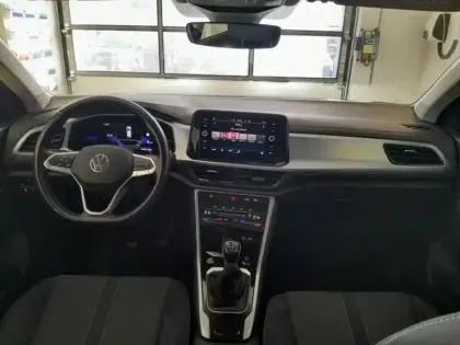 Photo 9 Volkswagen T-roc  1.0 TSI 110ch Life Business