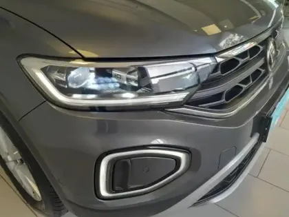 Photo 6 Volkswagen T-roc  1.0 TSI 110ch Life Business