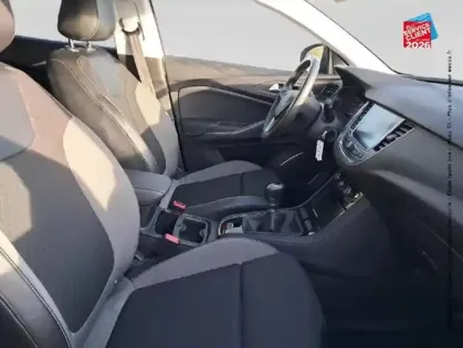 Photo 19 Opel Grandland X  1.2 Turbo 130ch Design Line 113g GPS Camera Carplay