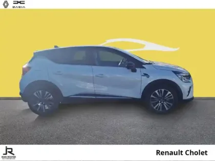 Photo 12 Renault Captur  1.6 E-Tech hybride 145ch Iconic