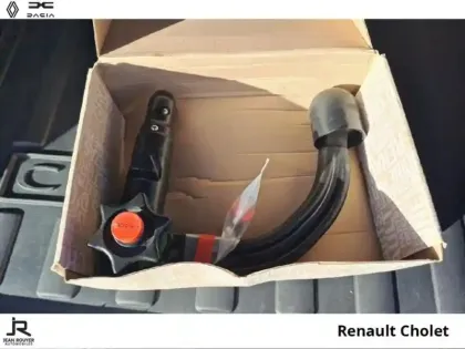 Photo 13 Renault Captur  1.6 E-Tech hybride 145ch Iconic