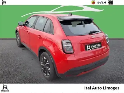 Photo 6 Fiat 600  1.2 Hybrid 100ch Pack Confort DCT6