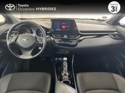 Photo 9 Toyota C-HR  2.0 Hybride 184ch Design Ultimate E-CVT