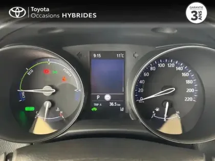 Photo 13 Toyota C-HR  2.0 Hybride 184ch Design Ultimate E-CVT