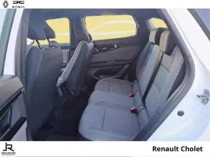 Photo 18 Renault Austral  1.3 TCe mild hybrid 160ch Evolution auto - 23