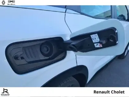 Photo 13 Renault Austral  1.3 TCe mild hybrid 160ch Evolution auto - 23