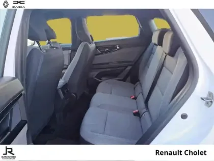 Photo 3 Renault Austral  1.3 TCe mild hybrid 160ch Evolution auto - 23