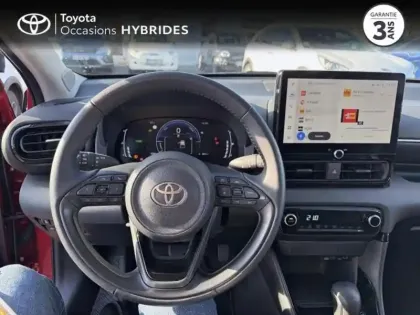 Photo 8 Toyota Yaris  116h Design 5p MC24