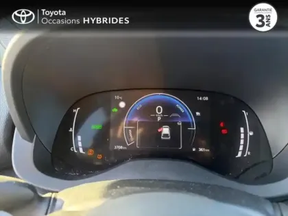 Photo 13 Toyota Yaris  116h Design 5p MC24