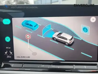 Photo 11 Volkswagen Golf  2.0 TDI SCR 150ch  Life 1st DSG7