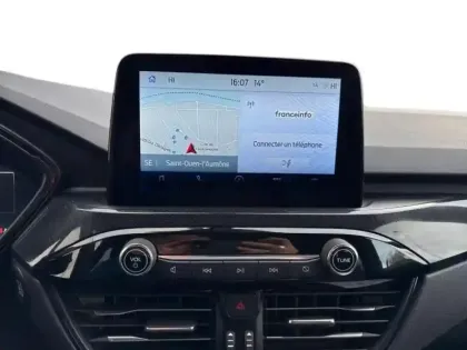 Photo 11 Ford Kuga  2.5 Duratec 190ch FHEV E85 ST-Line BVA