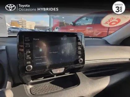 Photo 14 Toyota Yaris  116h Design 5p MC24