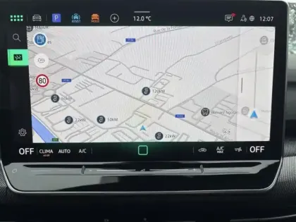 Photo 11 Volkswagen Golf  1.5 eTSI EVO2 150ch R-Line Edition DSG7