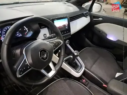 Photo 14 Renault Clio  1.0 TCe 90ch Intens -21 Radar Ar GPS