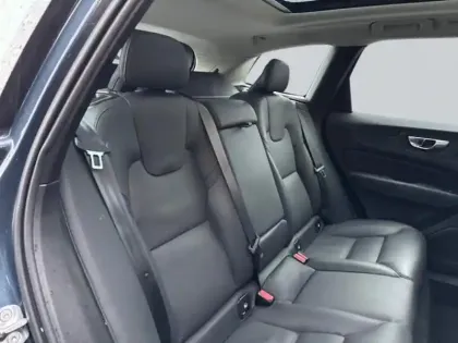 Photo 9 Volvo Xc60  T6 Hybride Rechargeable 253 + 145ch Plus Style Chrome Geartronic 8 AWD