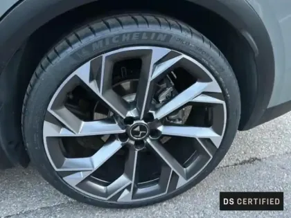 Photo 9 DS Ds 7  E-TENSE 4x4 360ch La Premiere