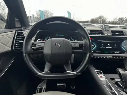 Photo 9 DS DS 7  Crossback E-TENSE 4x4 300ch Grand Chic