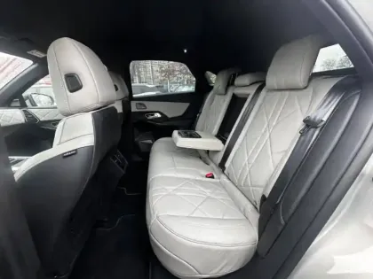 Photo 11 DS DS 7  Crossback E-TENSE 4x4 300ch Grand Chic