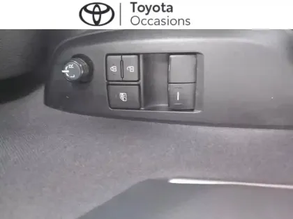 Photo 12 Toyota Yaris  116h Dynamic 5p MY22