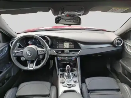 Photo 7 Alfa Romeo Giulia  2.2 Diesel 210ch Veloce Q4 AT8