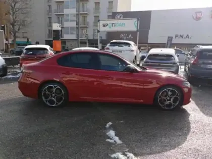 Photo 3 Alfa Romeo Giulia  2.2 Diesel 210ch Veloce Q4 AT8