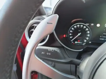 Photo 14 Alfa Romeo Giulia  2.2 Diesel 210ch Veloce Q4 AT8