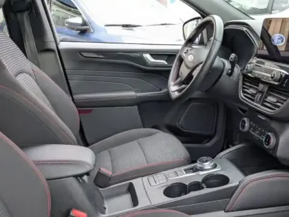 Photo 8 Ford Kuga  2.5 Duratec 190ch FHEV E85 ST-Line BVA