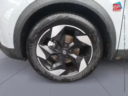 Photo 9 Renault Captur  1.6 E-Tech full hybrid 145ch Techno GPS Camera Carplay