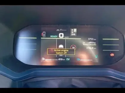 Photo 14 Dacia Duster  1.6 hybrid 140ch Journey