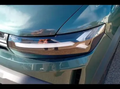 Photo 13 Dacia Duster  1.6 hybrid 140ch Journey