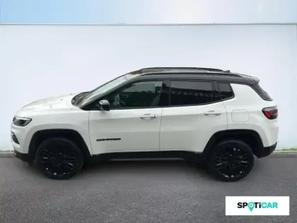 Photo 7 Jeep Compass  1.3 Turbo T4 240ch PHEV 4xe S AT6 eAWD