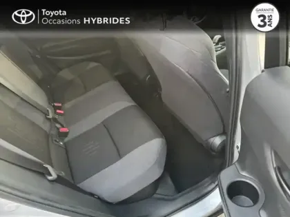 Photo 6 Toyota C-HR  1.8 Hybride 140ch Design Pack Confort