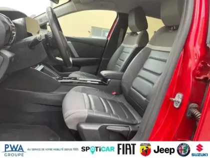 Photo 8 Citroën C4  PureTech 130ch S&S Shine EAT8