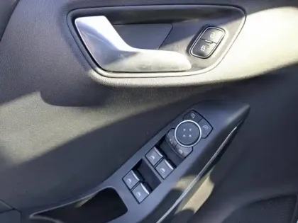 Photo 9 Ford Puma  1.0 EcoBoost 155ch mHEV ST-Line X 8cv